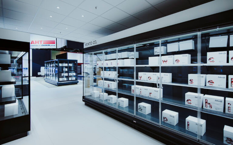 Innovation Meets Sustainability: AHT Cooling Systems Introduces CO₂ Variant of Proven VENTO multideck